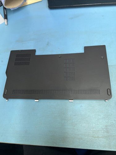 Lenovo ThinkPad Edge E325 Main Cover 04W2196 Original Bottom Cover - THE TECH STATION UK